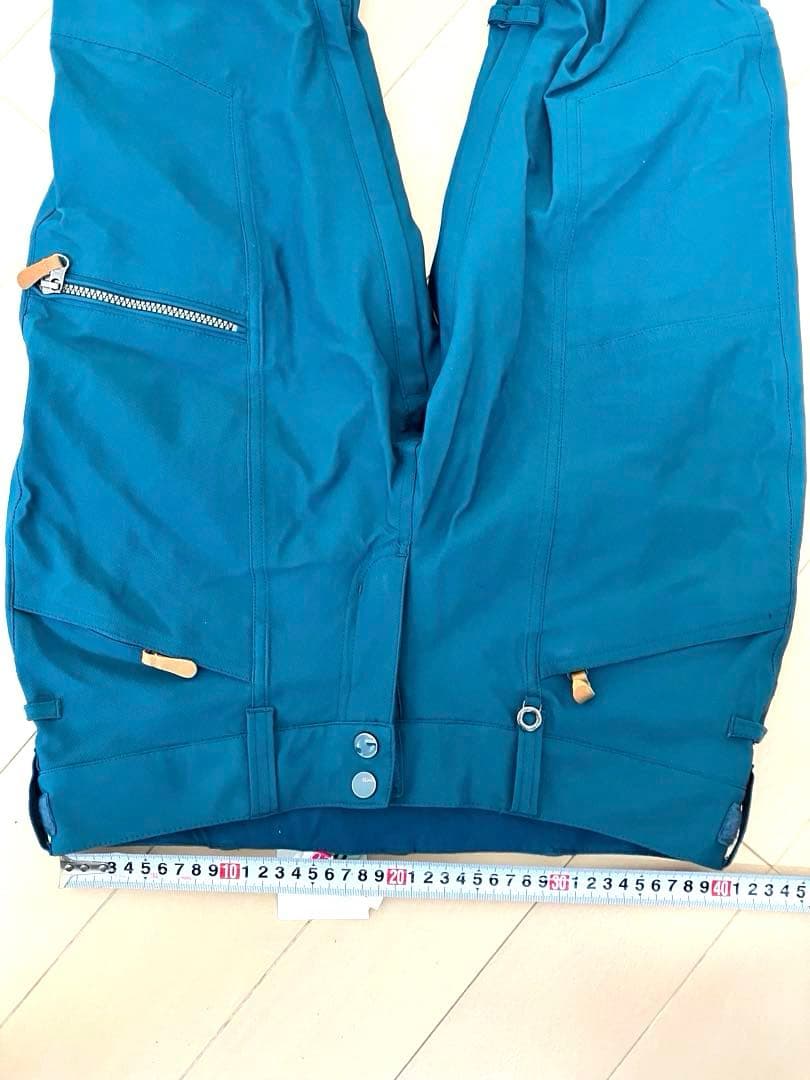 ROXY ロキシー　レディースS/M スノーボードウェア　上下セット！