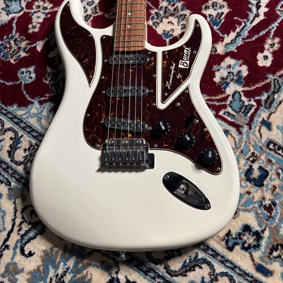 【レア美品】Burns LONDON / Cobra DX ホワイト　ギター