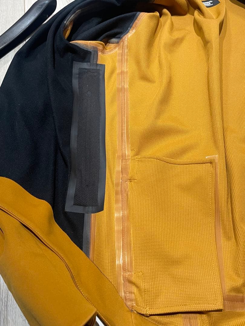 ウェア PAS NORMAL STUDIOS control winter jacket