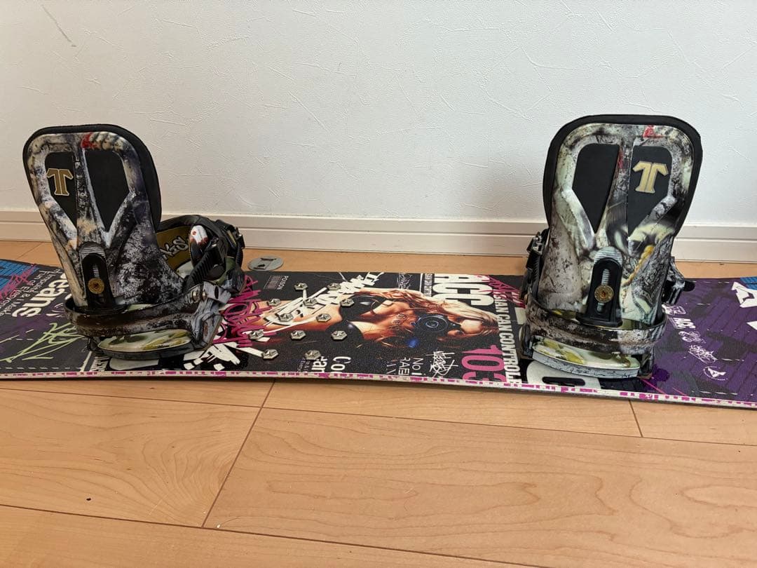 【映えデザイン】ACC スノーボード 豪華ガールズグラフィック