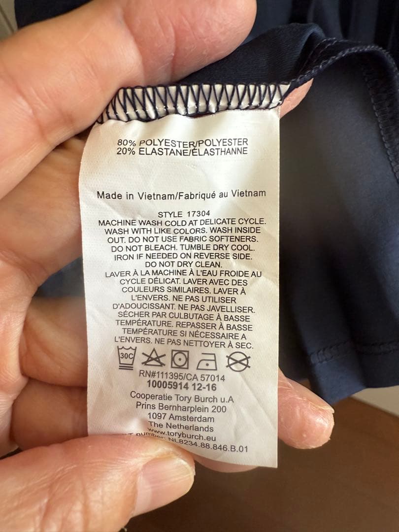 新品トリースポーツ　テニスゴルフワンピース　トリーバーチ