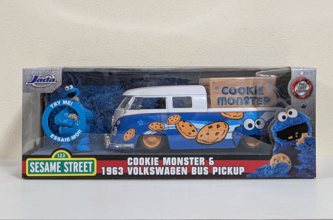 JADA TOYS　セサミストリート　クッキーモンスター　ワーゲンバス　ミニカー
