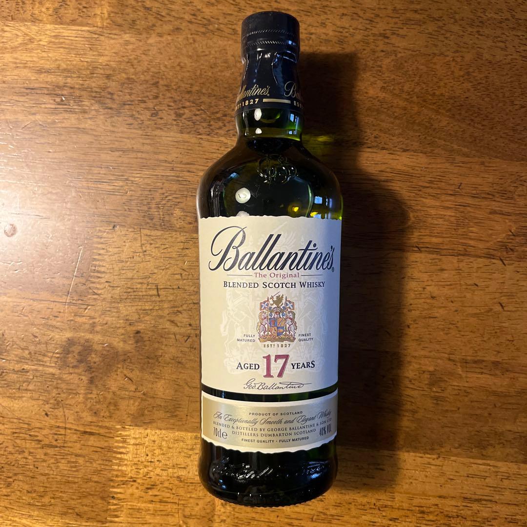 ウイスキー　バランタイン 17年  40度 700ml