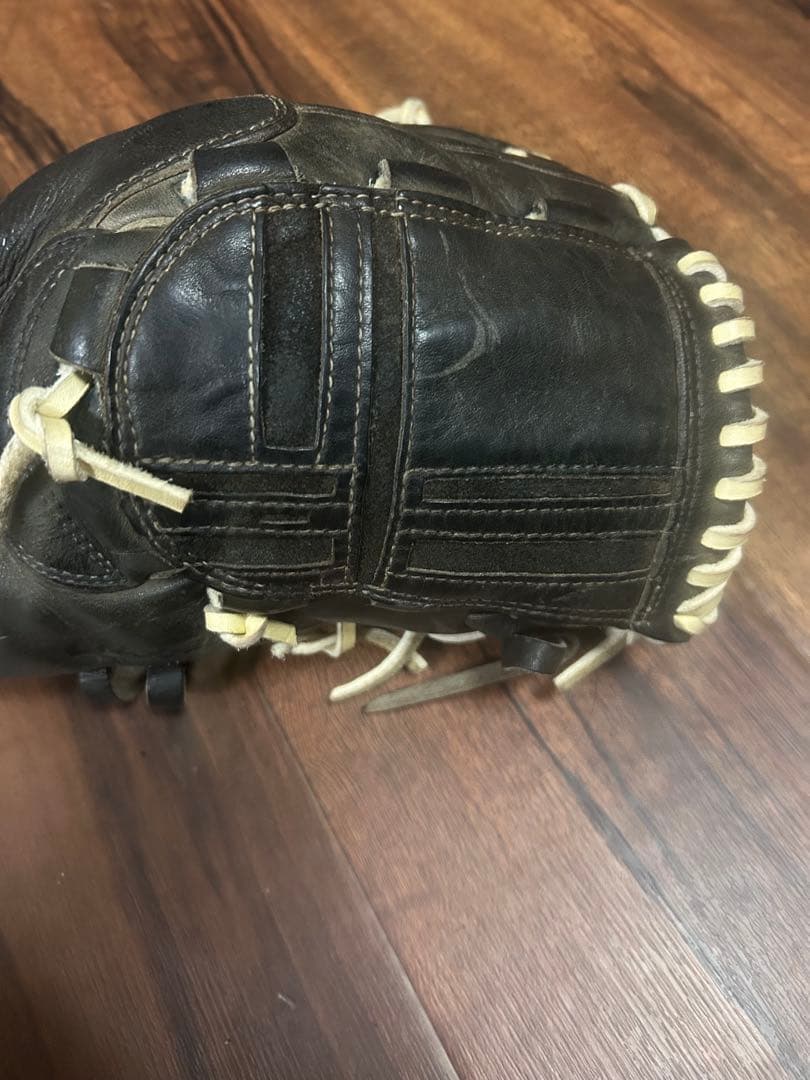Mizuno 硬式グローブ 黒 レザー