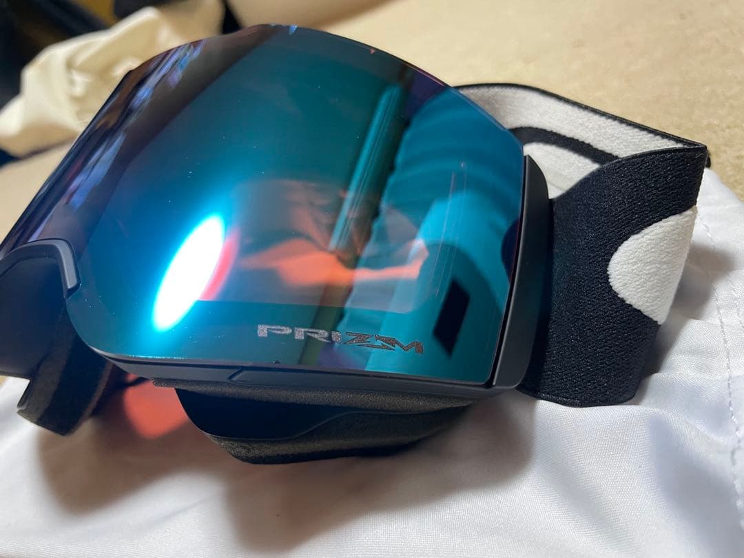 【使用1回・美品】OAKLEY ゴーグル PRIZMレンズ 収納袋付