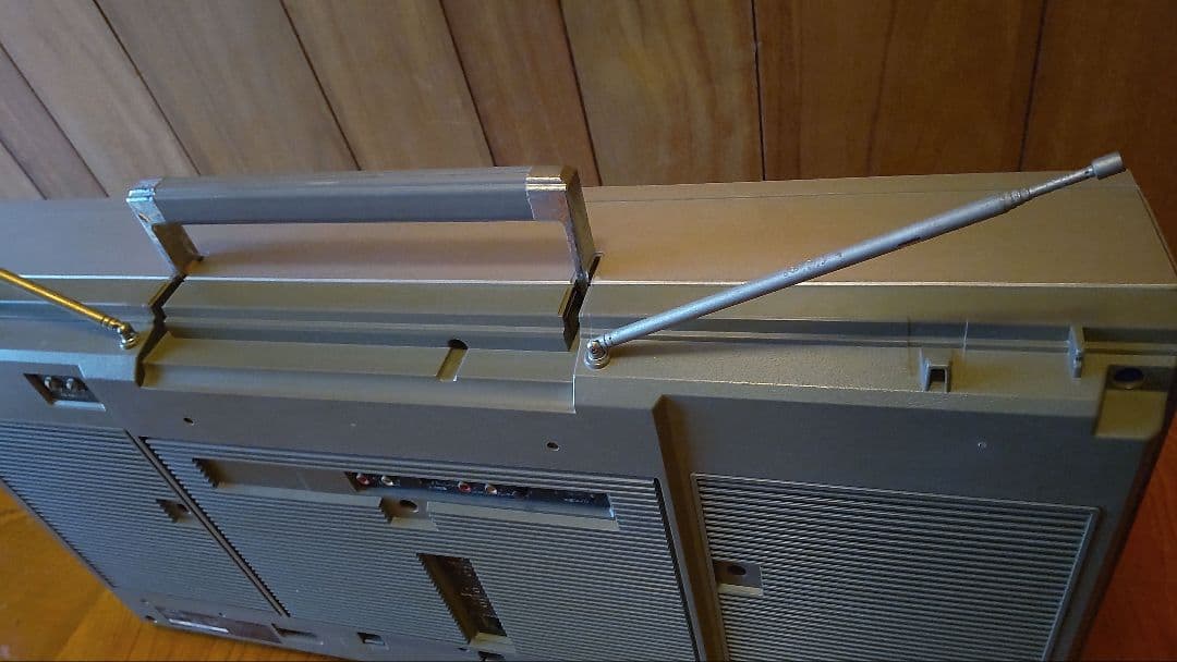 SHARP GF-909 サラブレッド ラジカセ (ジャンク) シャープ