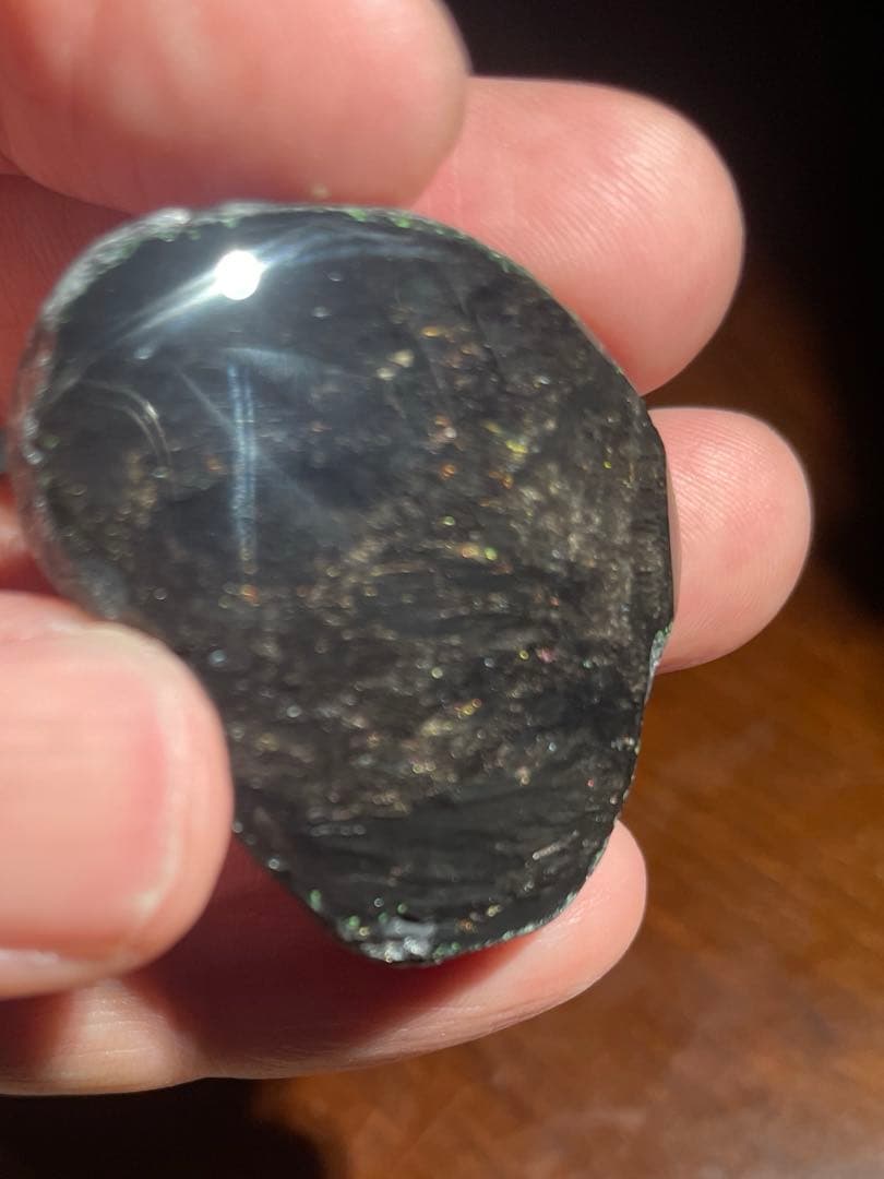 研磨品　十勝石玲瓏　スペシャルゴールデンレインボー