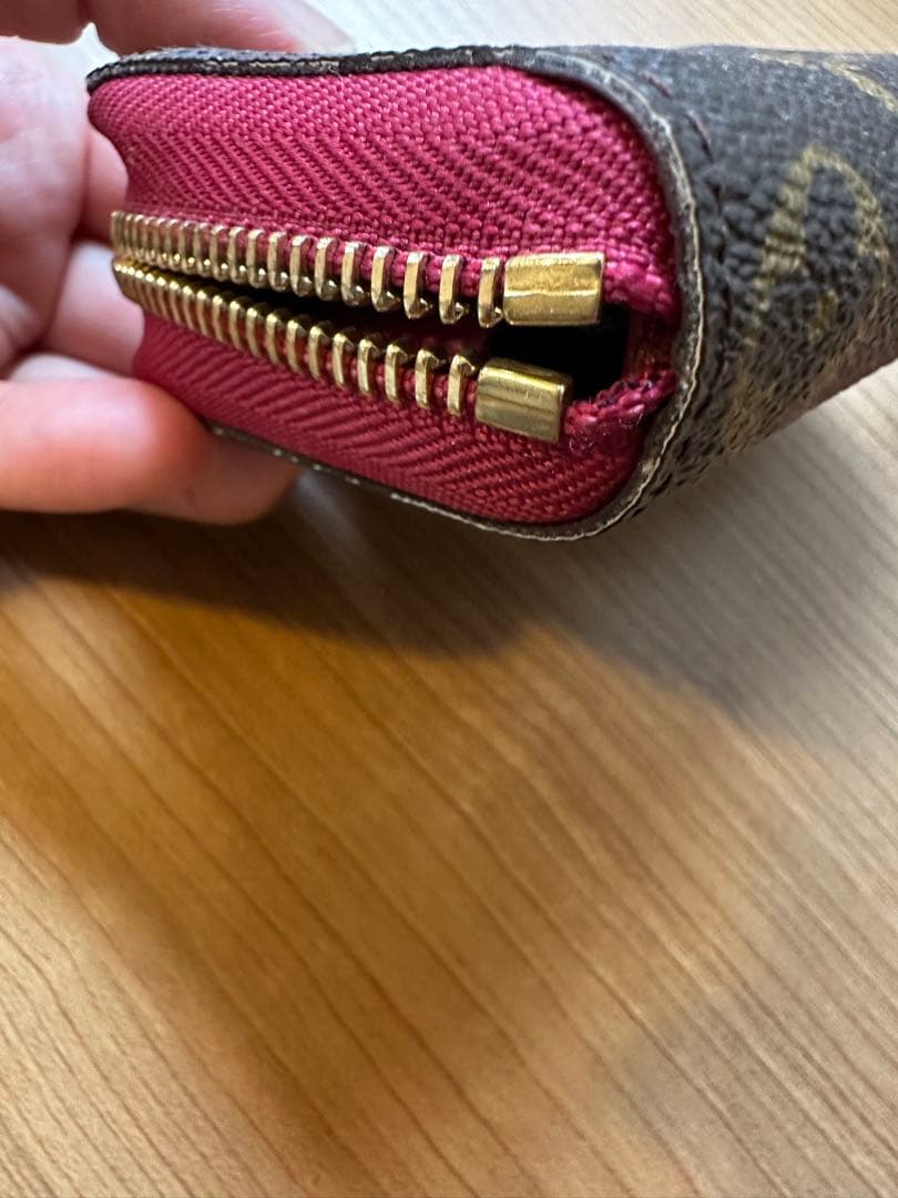 周りと差がつく！Louis Vuitton モノグラム 名刺入れ