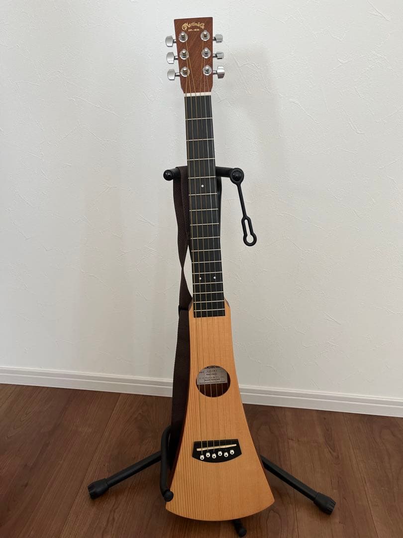 マーティン・バックパッカー・ギター