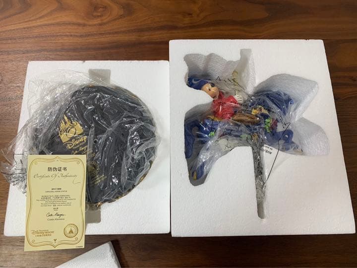 【入手困難】上海ディズニーランド アートコレクション メリーゴーランド