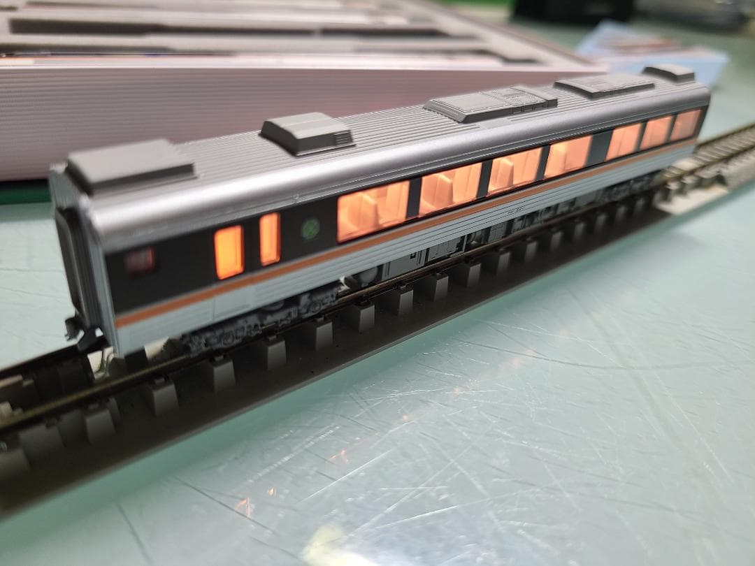 KATO 10-401 キハ85系　ワイドビューひだ　5両基本セット室内灯付