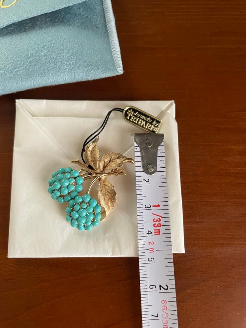 希少タグ付き　クラウンTrifari ヴィンテージ　ブローチ