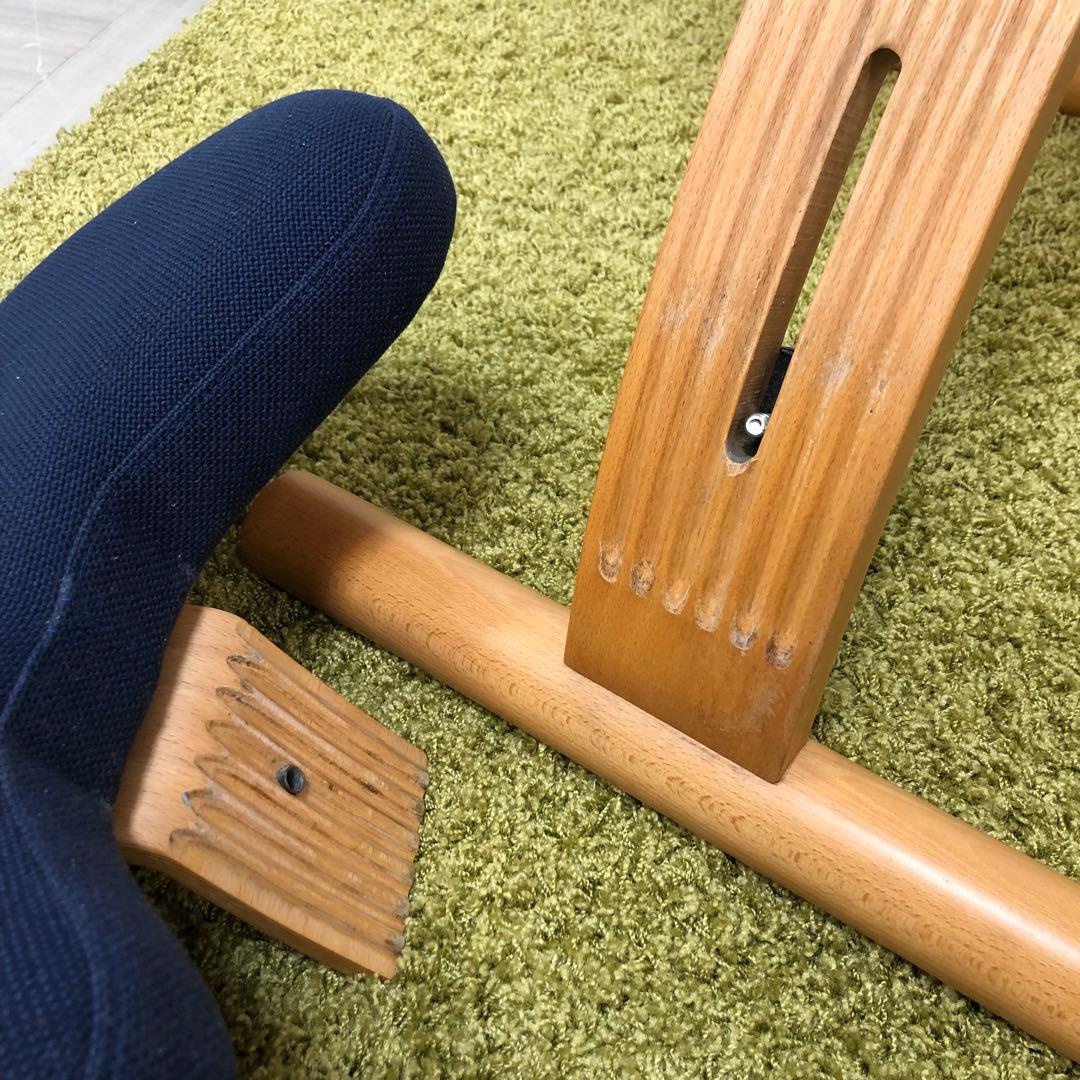 バランスチェア イージー balans easy 姿勢矯正椅子　ネイビー