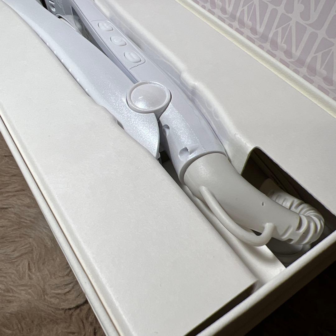 絹女 KINUJO ストレート ヘアアイロン キヌージョ ヘアケア　LM225