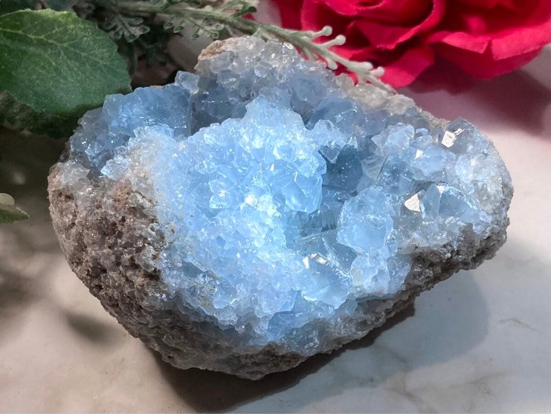 天使の石໒꒱✨　セレスタイト　天青石　クラスター　原石　ラフストーン