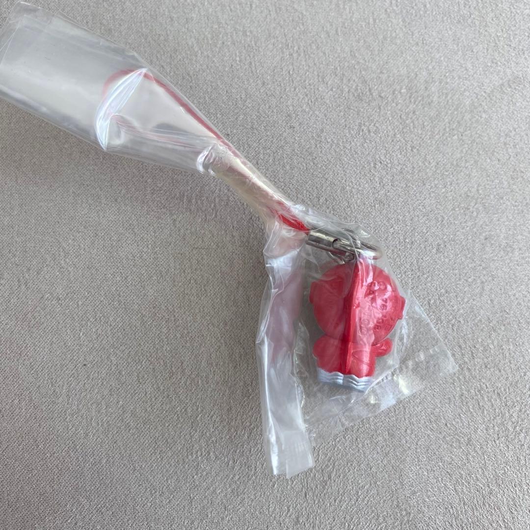 ハローキティ なりきりストラップ ウルトラマンキティ カプセルトイ レア　キティ