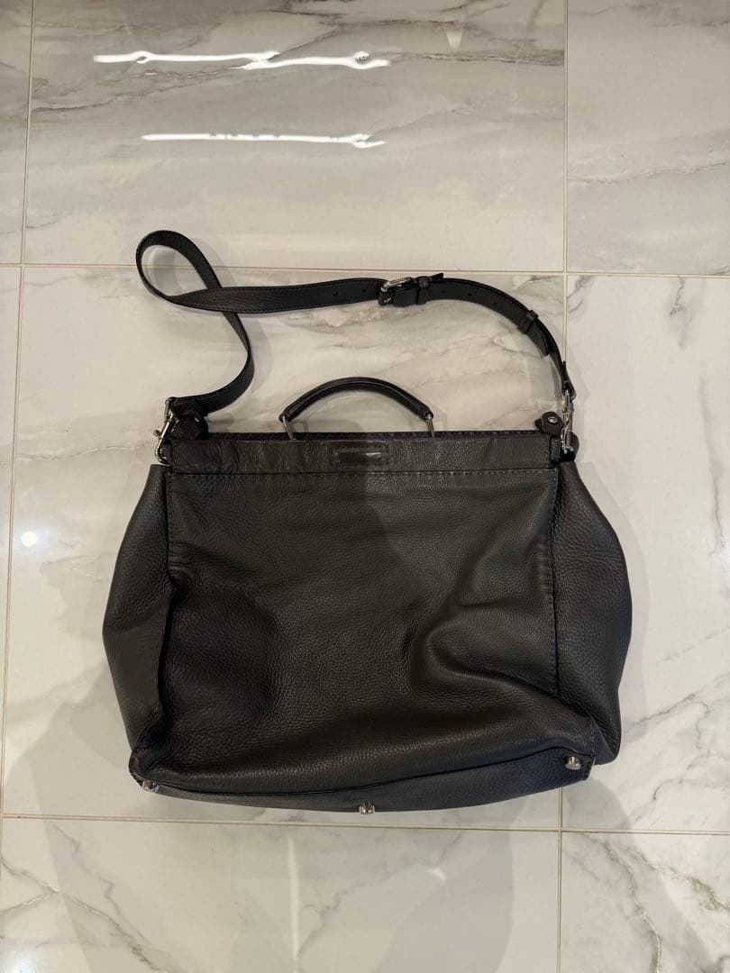 FENDI ビジネスバッグ ブラック レザー