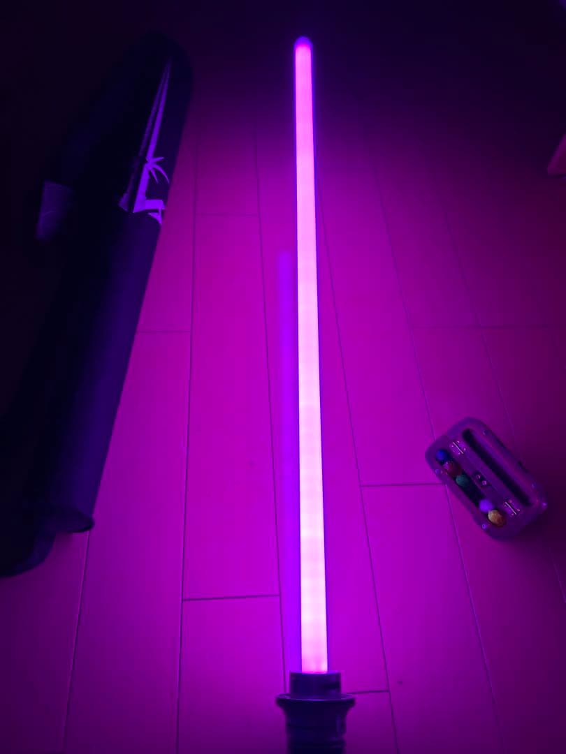 スターウォーズ ライトセーバー&カイバークリスタル