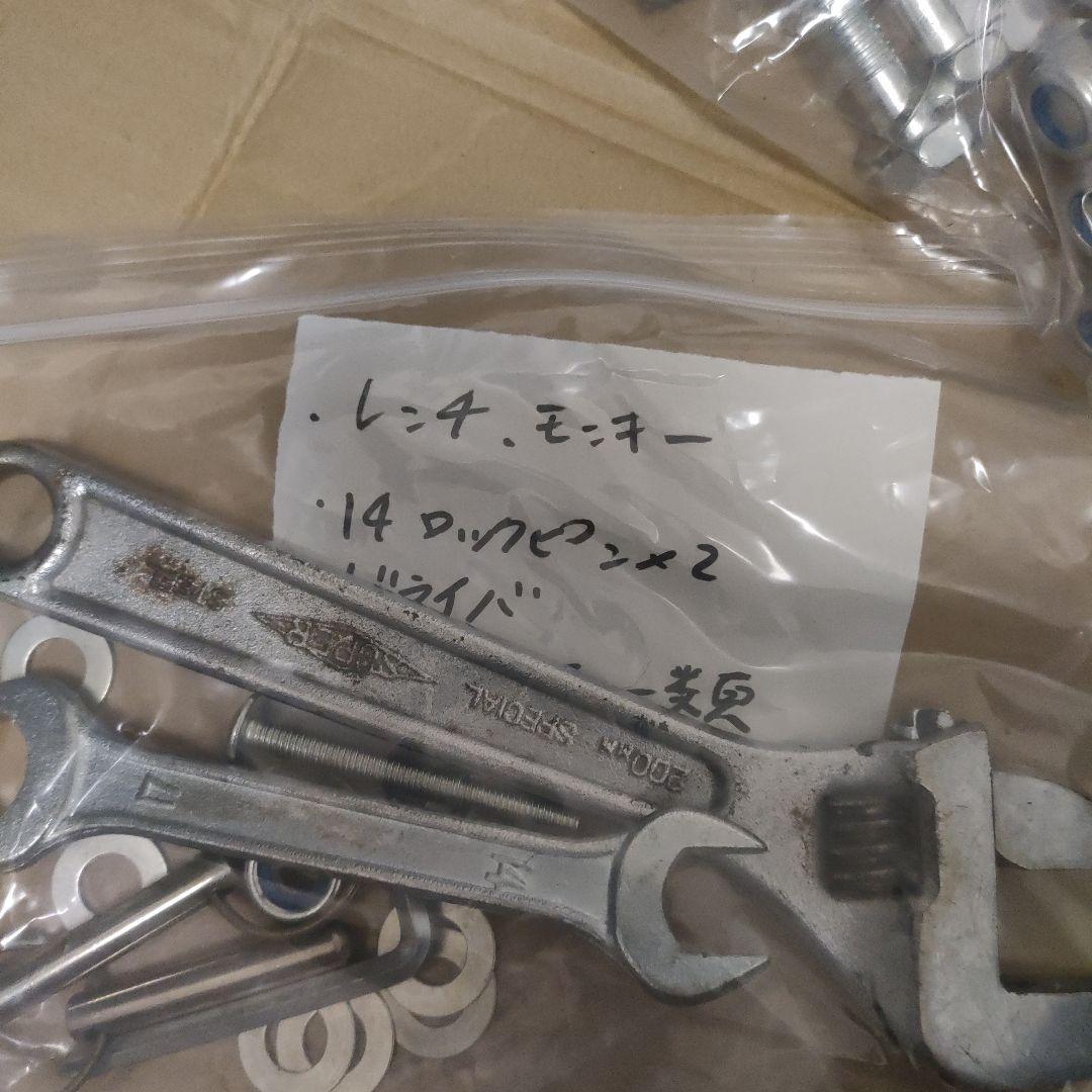 STEADY懸垂マシン　チンニング　ぶら下がり健康機耐荷重150kg　送料込み
