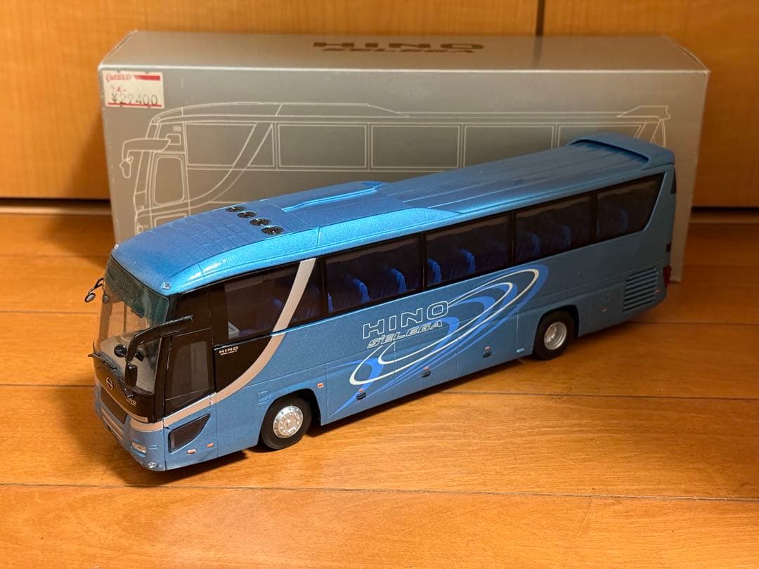 京商　アトラデザイン　1/43 日野セレガ　レストアベース