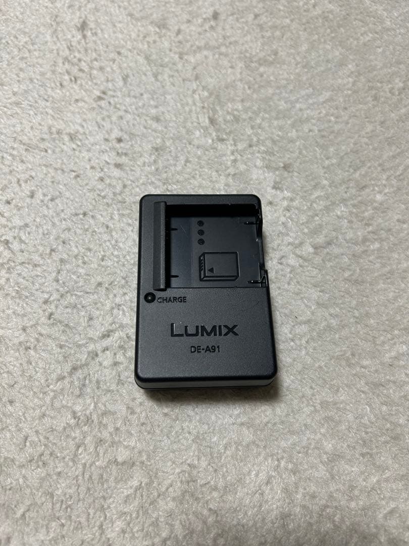 Panasonic LUMIX FH5 コンパクトデジタルカメラ