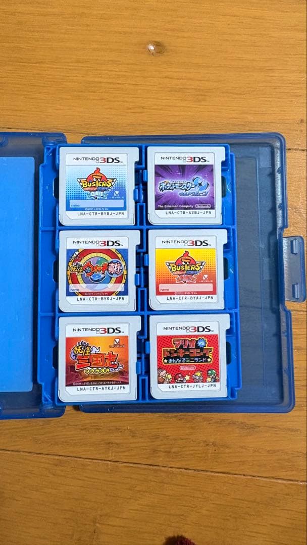 如*】様 【最終値下げ】ニンテンドー3DS ソフトセット10個入り カセットケー