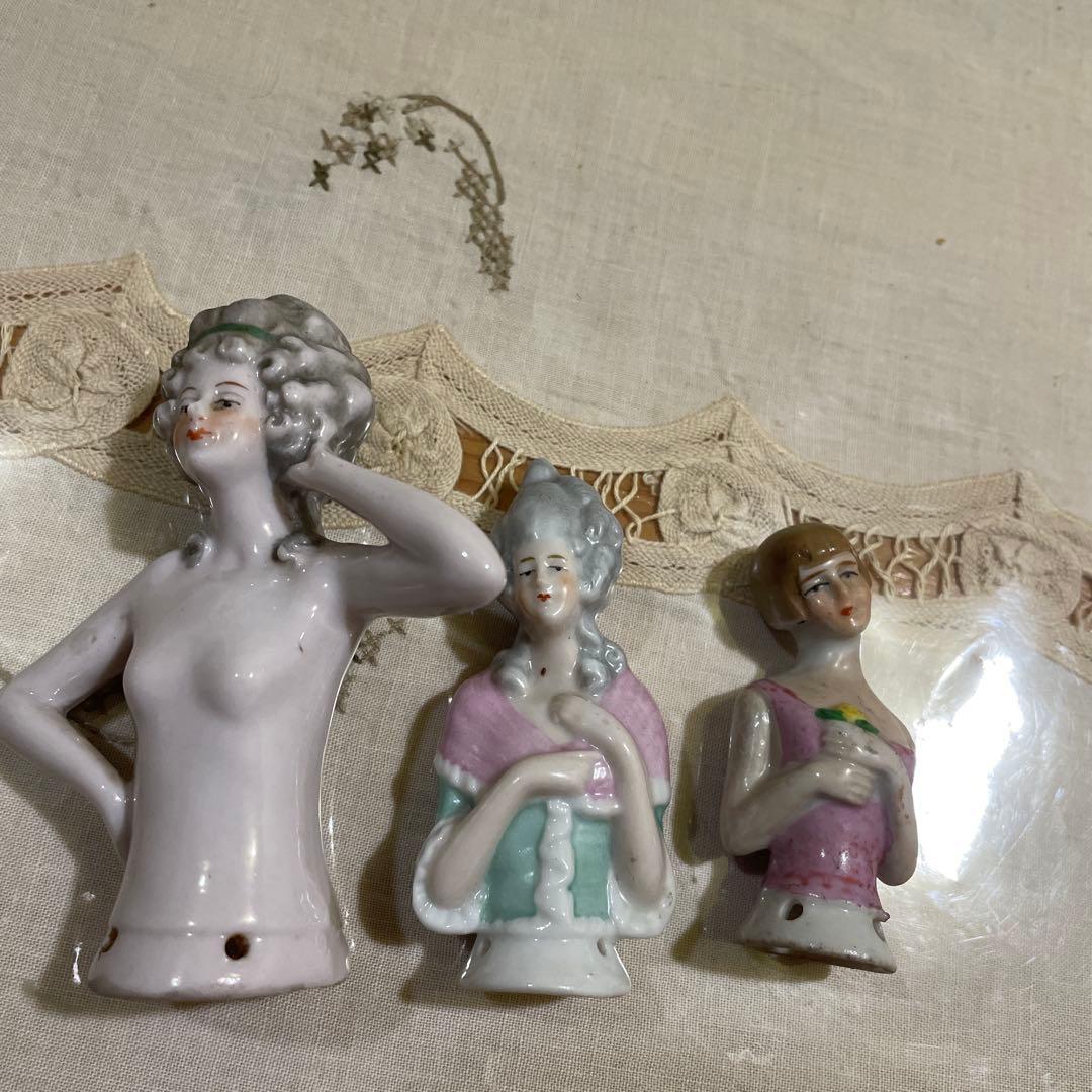 584ハーフドール3体陶器の女性像 イギリス買い付けピンクッション