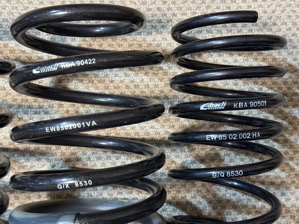 アイバッハのVWゴルフ２用ダウンサススプリングPRO-KIT美品