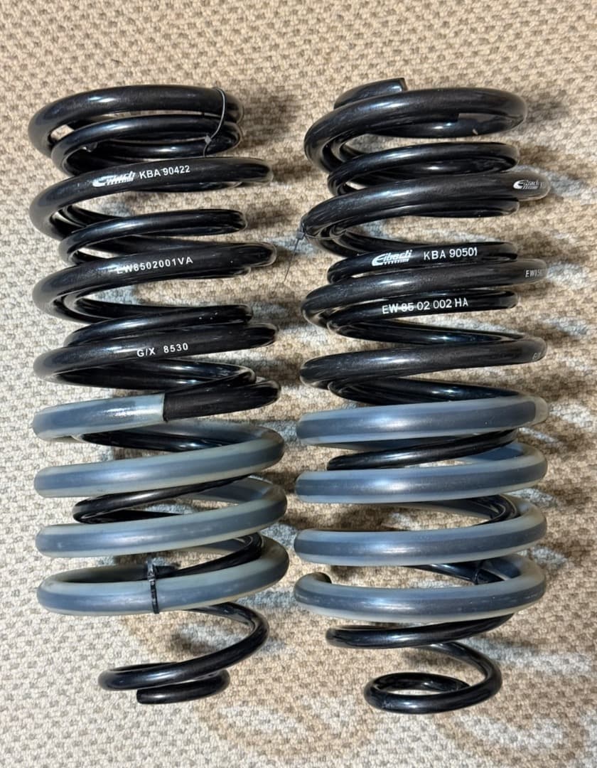 アイバッハのVWゴルフ２用ダウンサススプリングPRO-KIT美品