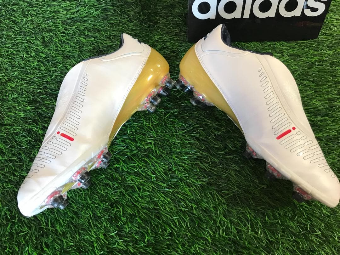 adidasＦ50 TUNIT メッシモデル　24.5cmほぼ未使用