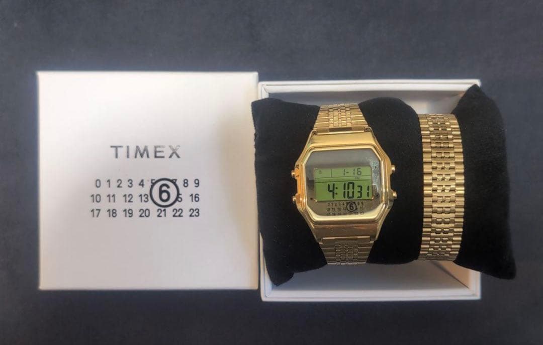 TIMEX mm6 タイメックス　マルジェラ　ゴールド デジタル腕時計