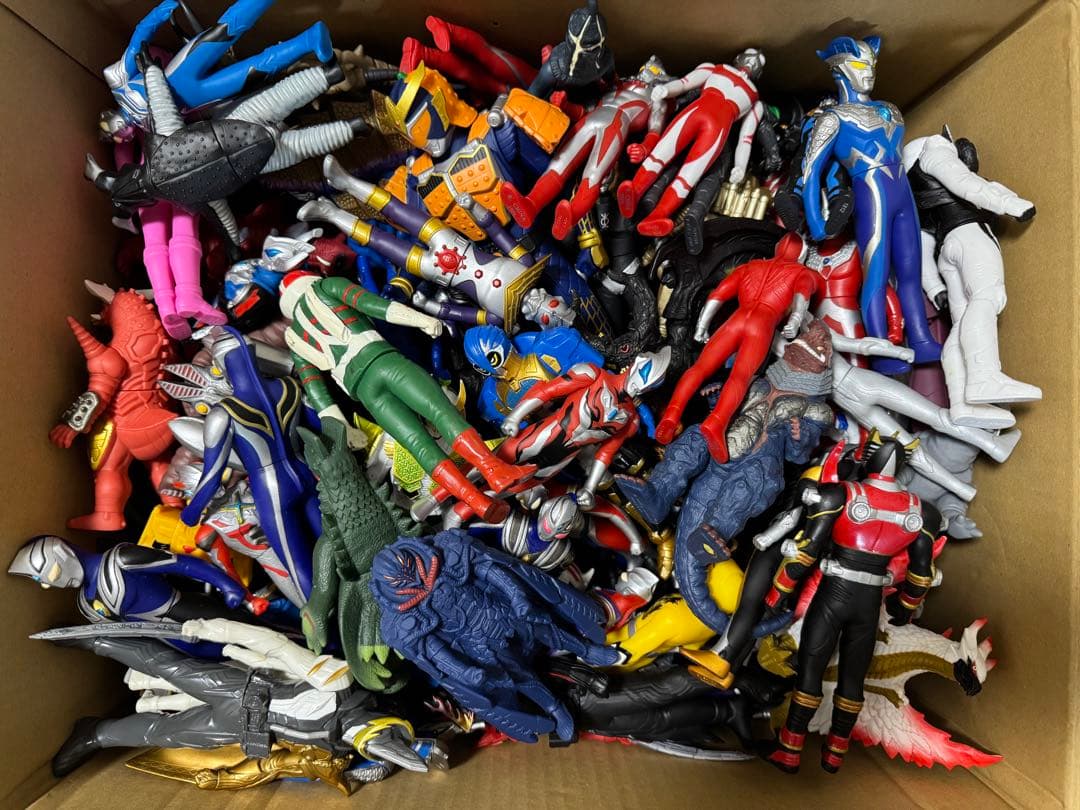 特撮ソフビフィギュア大量まとめ売り　ウルトラマン　ウルトラ怪獣　仮面ライダー