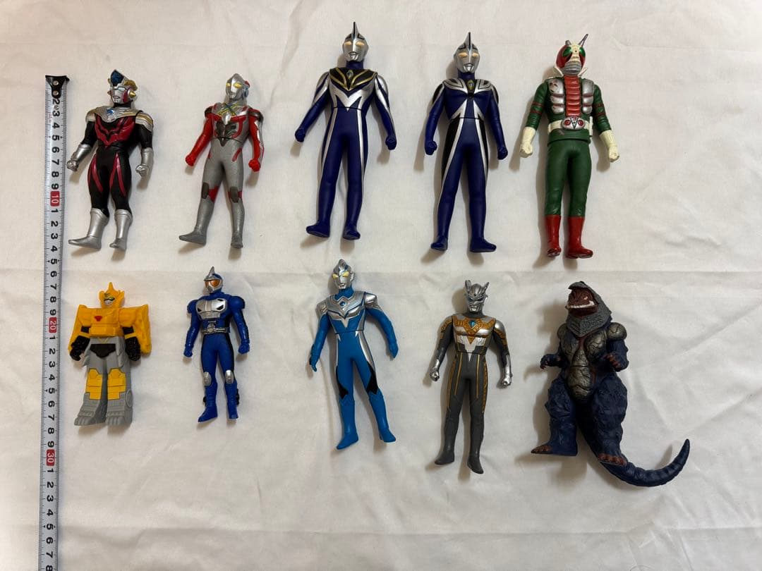 特撮ソフビフィギュア大量まとめ売り　ウルトラマン　ウルトラ怪獣　仮面ライダー