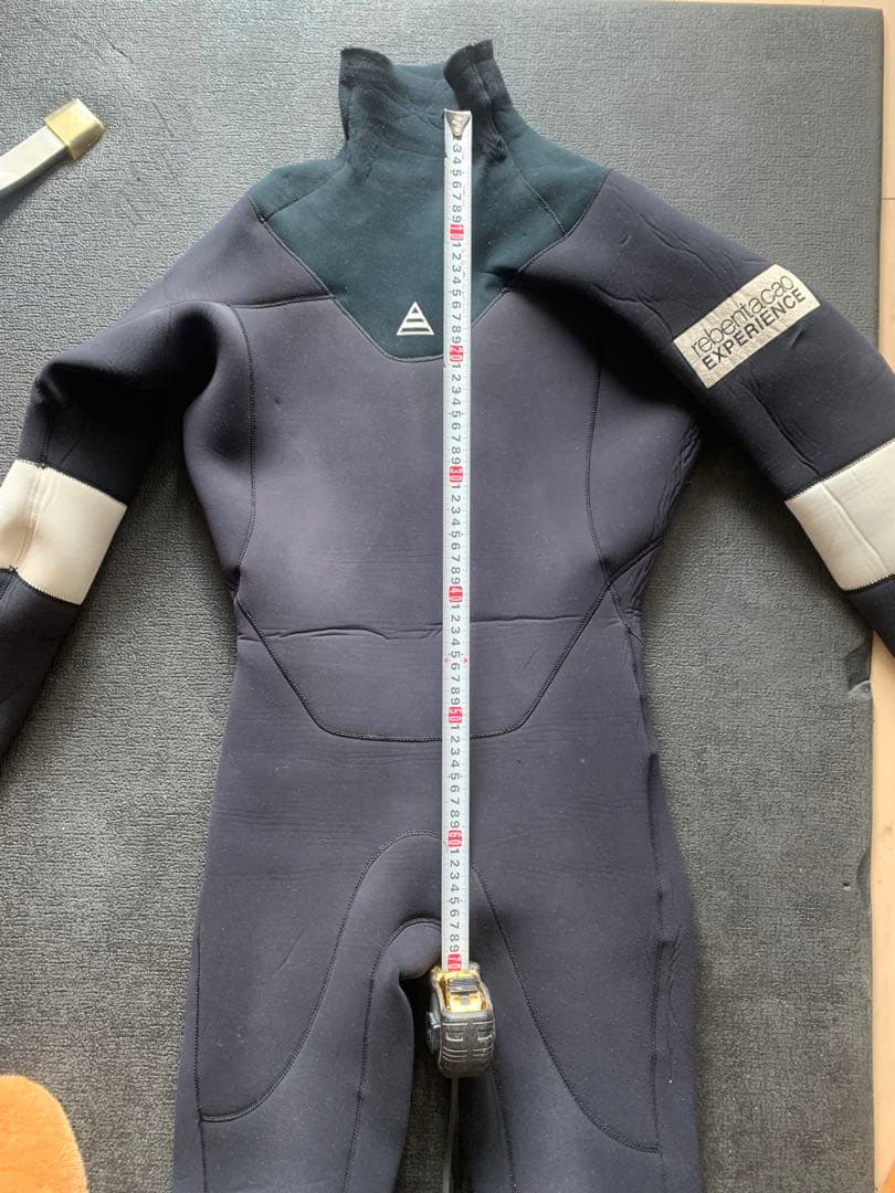 リバーサル　ウエットスーツ　5/3mm Lサイズ