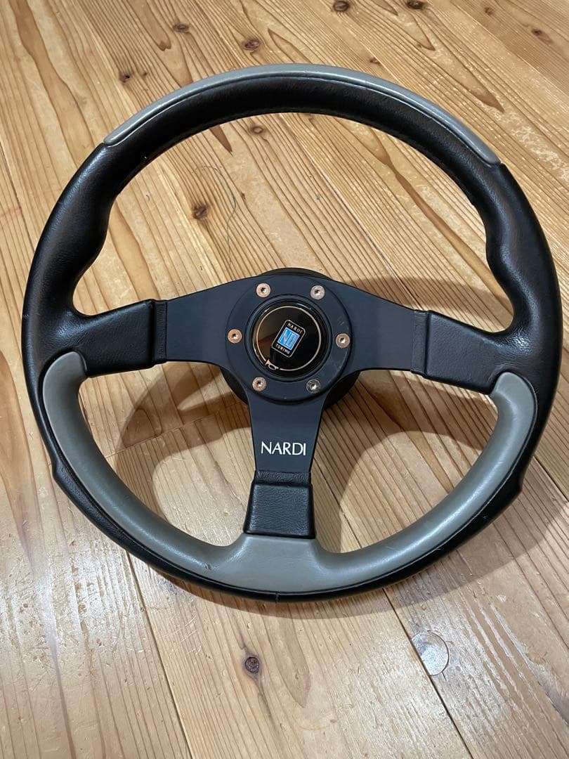 NARDI ステアリング、ホンダ用ボス付き