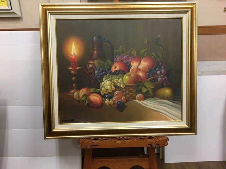 大型油絵直筆　木製高級額縁付きです