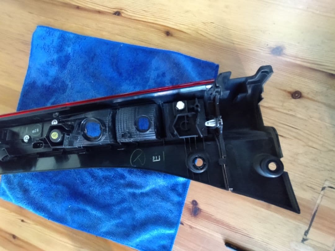 N-VAN Nバン NVAN左テールランプ テールライト点灯確認済み