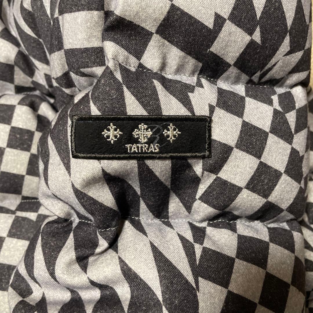 タトラスダウンRライン　グラフィック柄