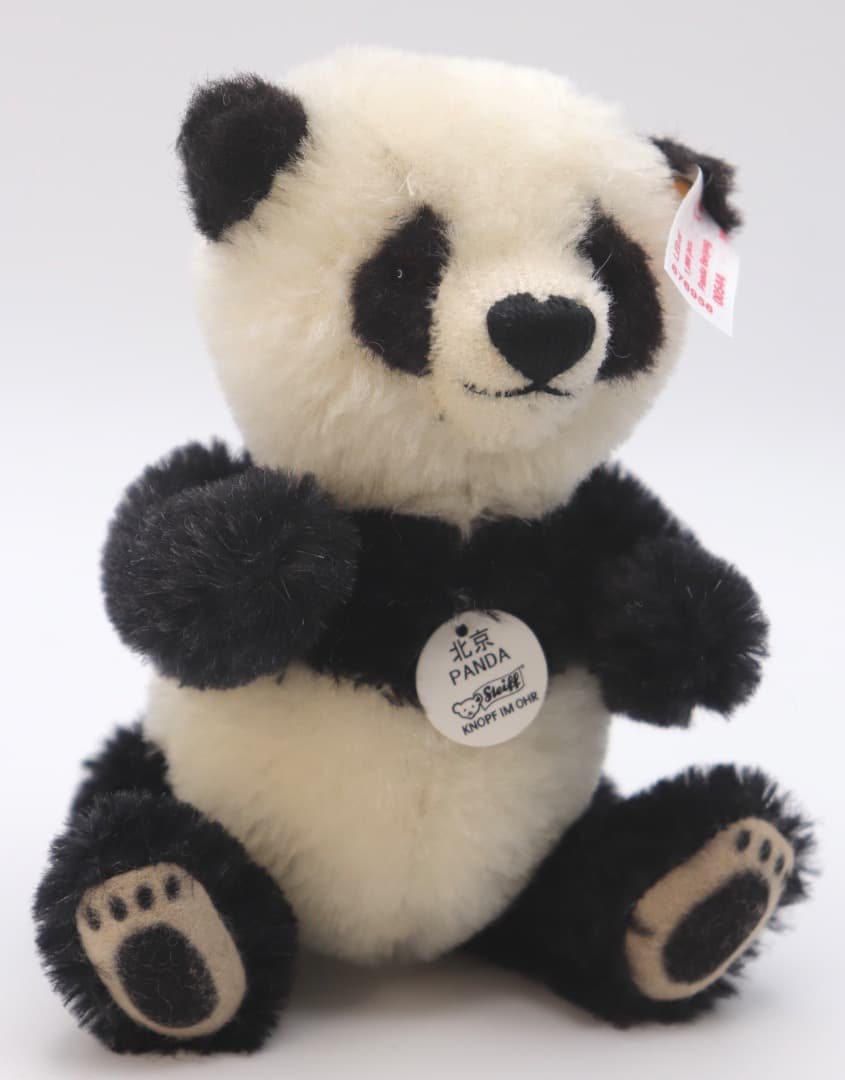 Steiff 北京PANDA 1,000体日本限定品ぬいぐるみ 約18cm
