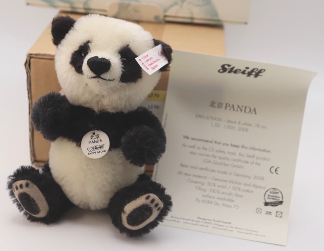 Steiff 北京PANDA 1,000体日本限定品ぬいぐるみ 約18cm