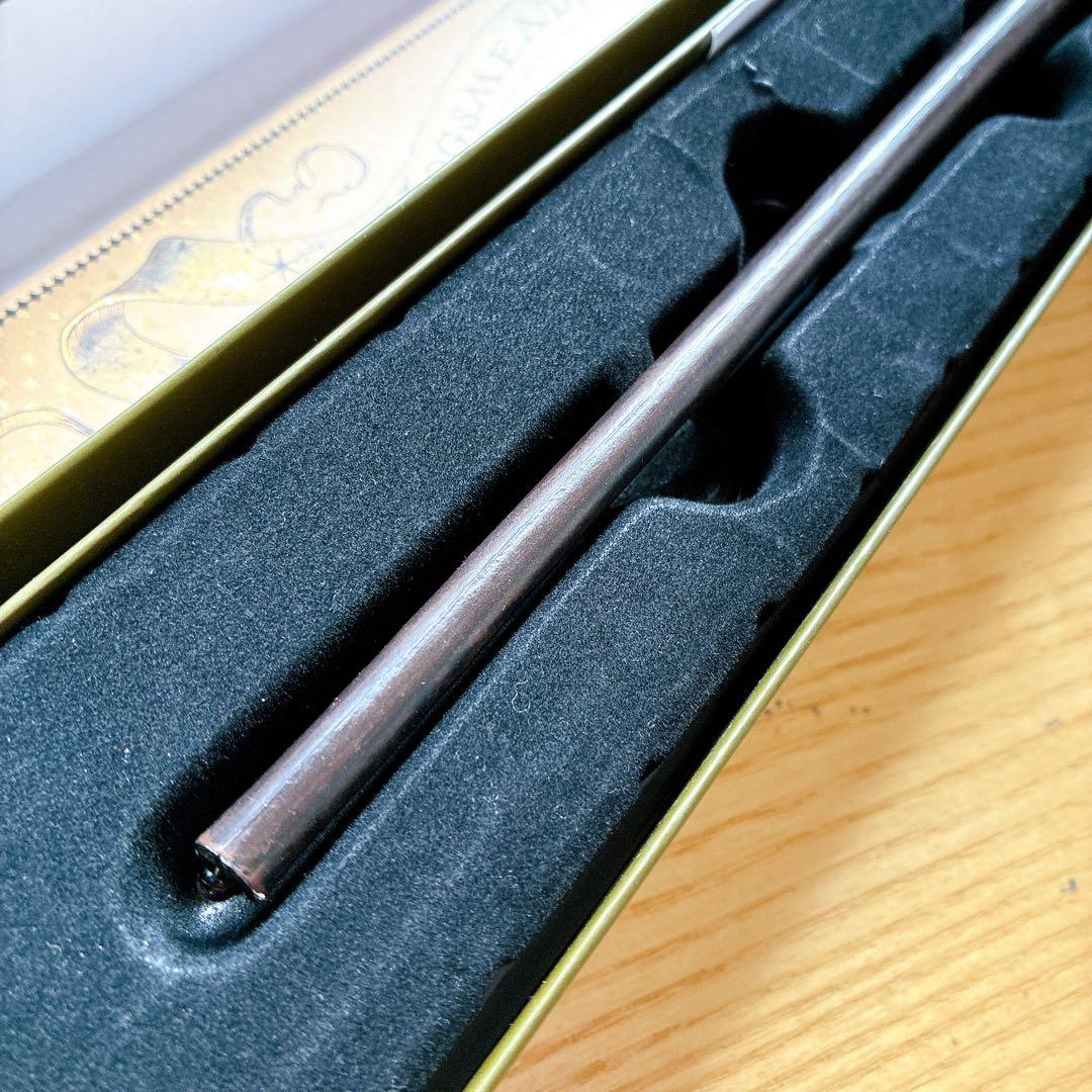 ２本　USJ限定ハリーポッターマジカルワンド ヤナギ　ハシバミ　オリバンダーの店