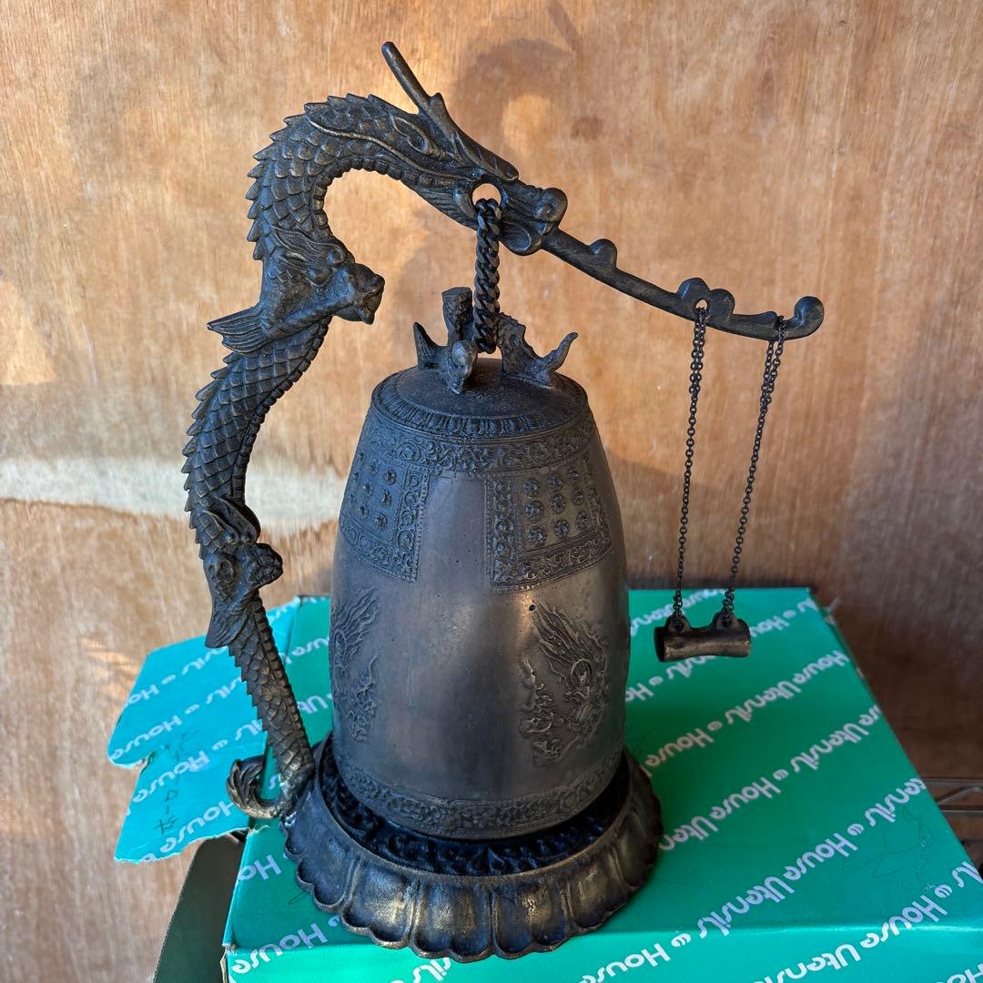 小振りで希少！【茶道具　喚鐘　合図鐘青銅　吊り鐘・E14】★インテリア　美術工芸