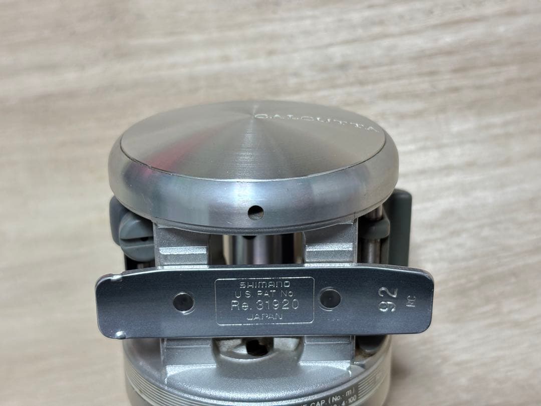 シマノSHIMANO 92カルカッタ100 超美品