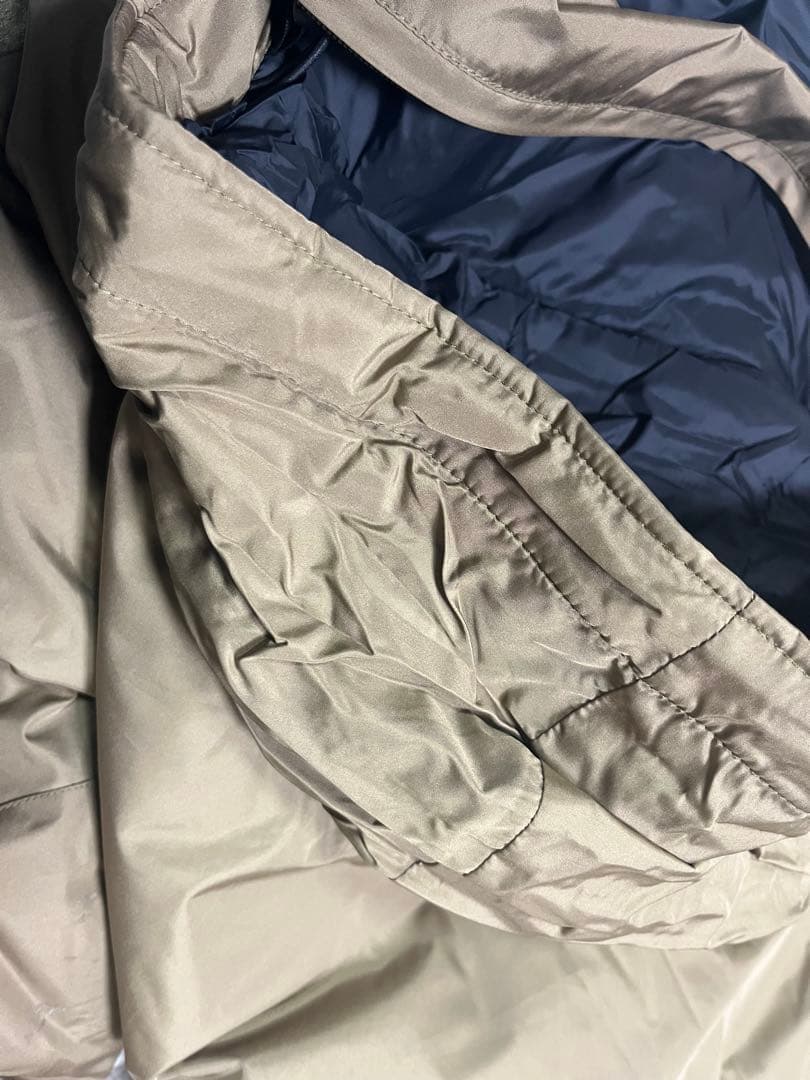 新品タグ付き yield モンスターダウンジャケット イールド ・アウター XL