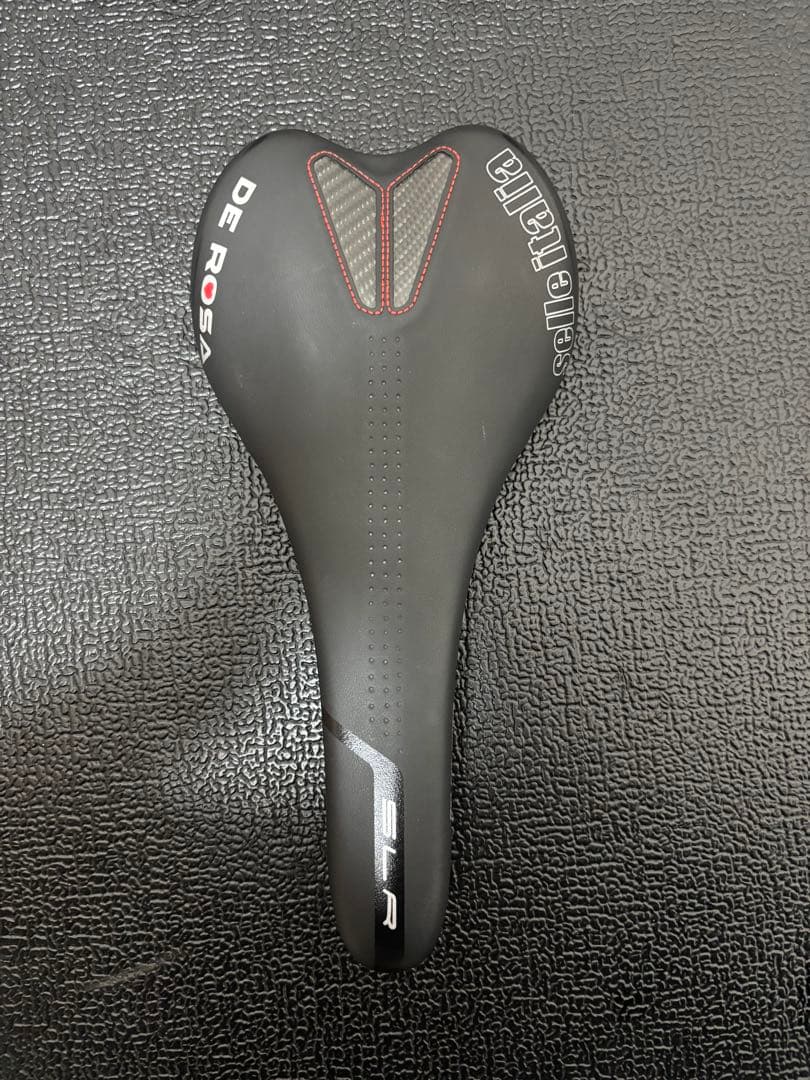 selle italia SLR フルカーボンサドル ブラック