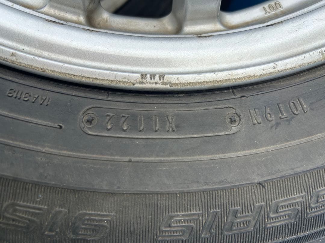 30プリウス　アルミホイール　ホイールキャップ