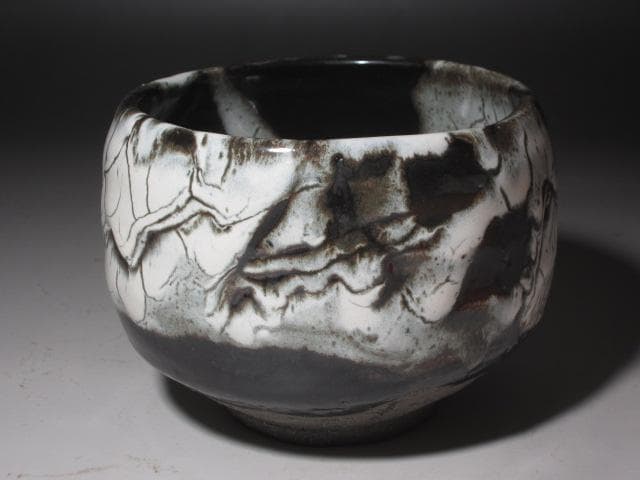 【セール】☆　清水卯一　蓬莱茶碗　飽きの来ない味わい深い一品です☆y425