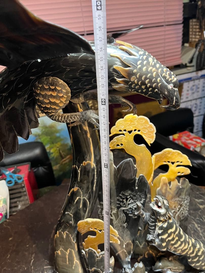 中国芸術、中国彫刻、水牛のツノ彫刻 鷹と虎の水牛のツノ彫刻、中国美術 貴重美術