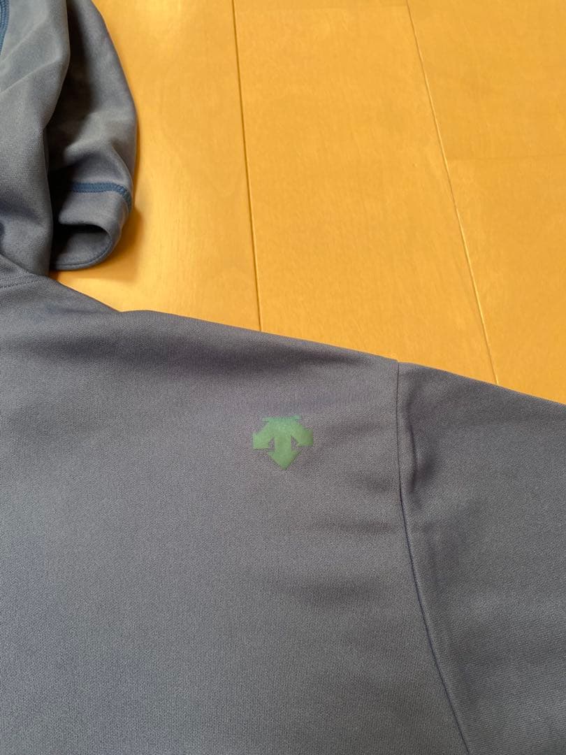 つむさん専用　スリクソン　パーカー　LL その他２点