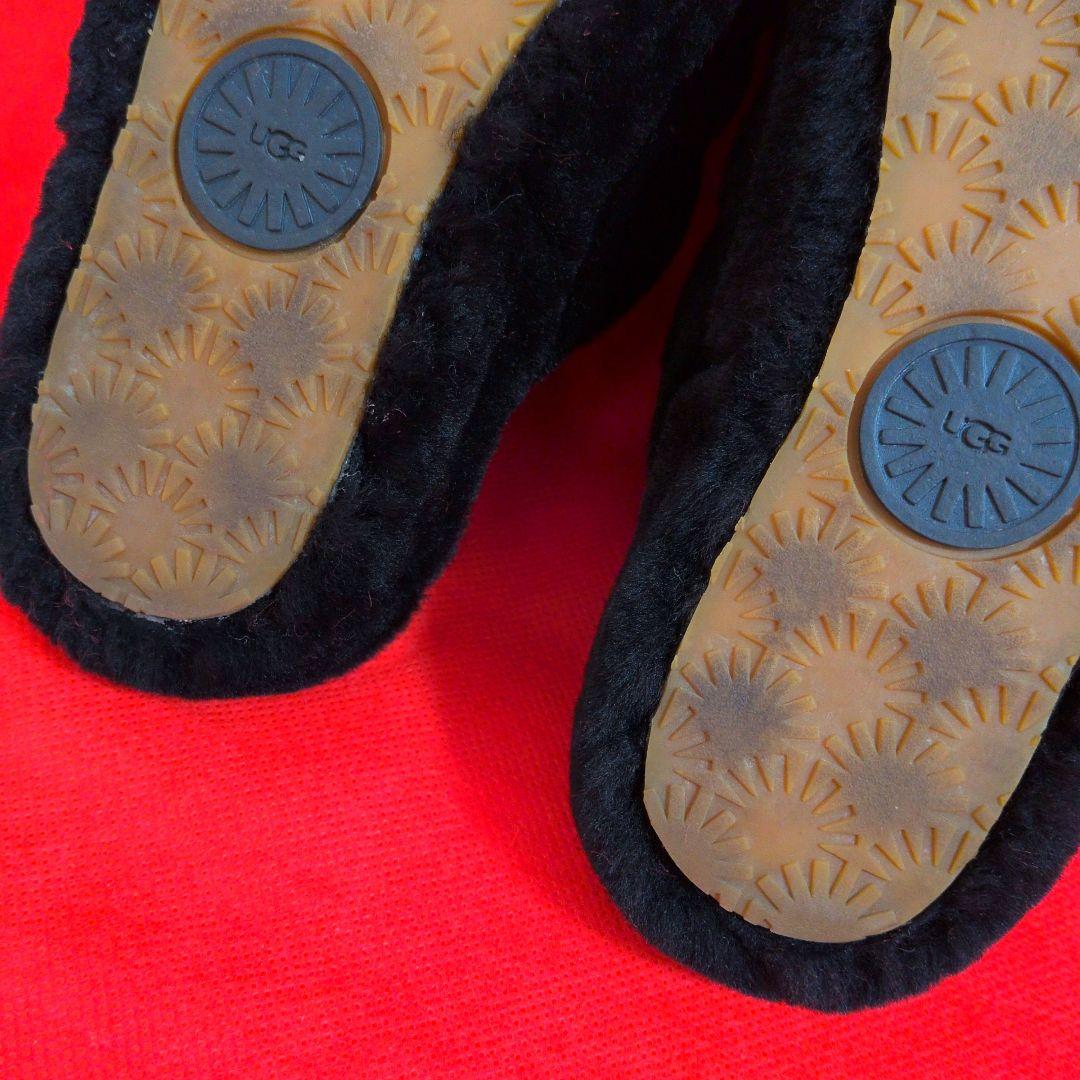 【未使用】UGGファーサンダル FLUFF YEAH SLIDE✨️モコモコ✨️